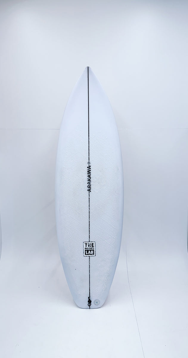 USED BOARD (ARAKAWA AI BANDIT) - 5'10 1/2 x 21 x 2 7/8 - 37L