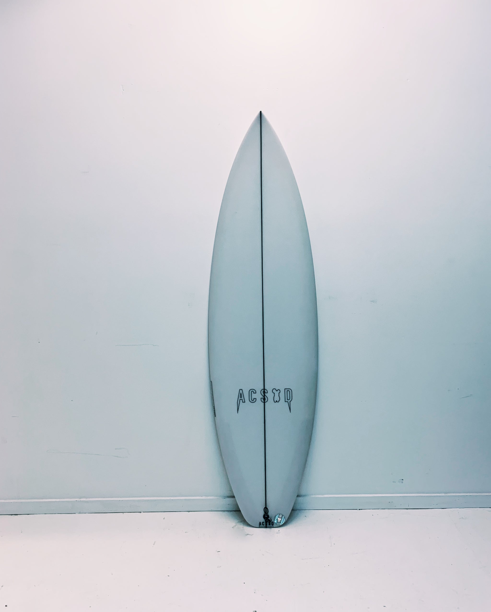 ACSOD WHITE FERRARI (PU) EX TEAM - 5'11 x 19 1/8 x 2 5/16 -27.2L