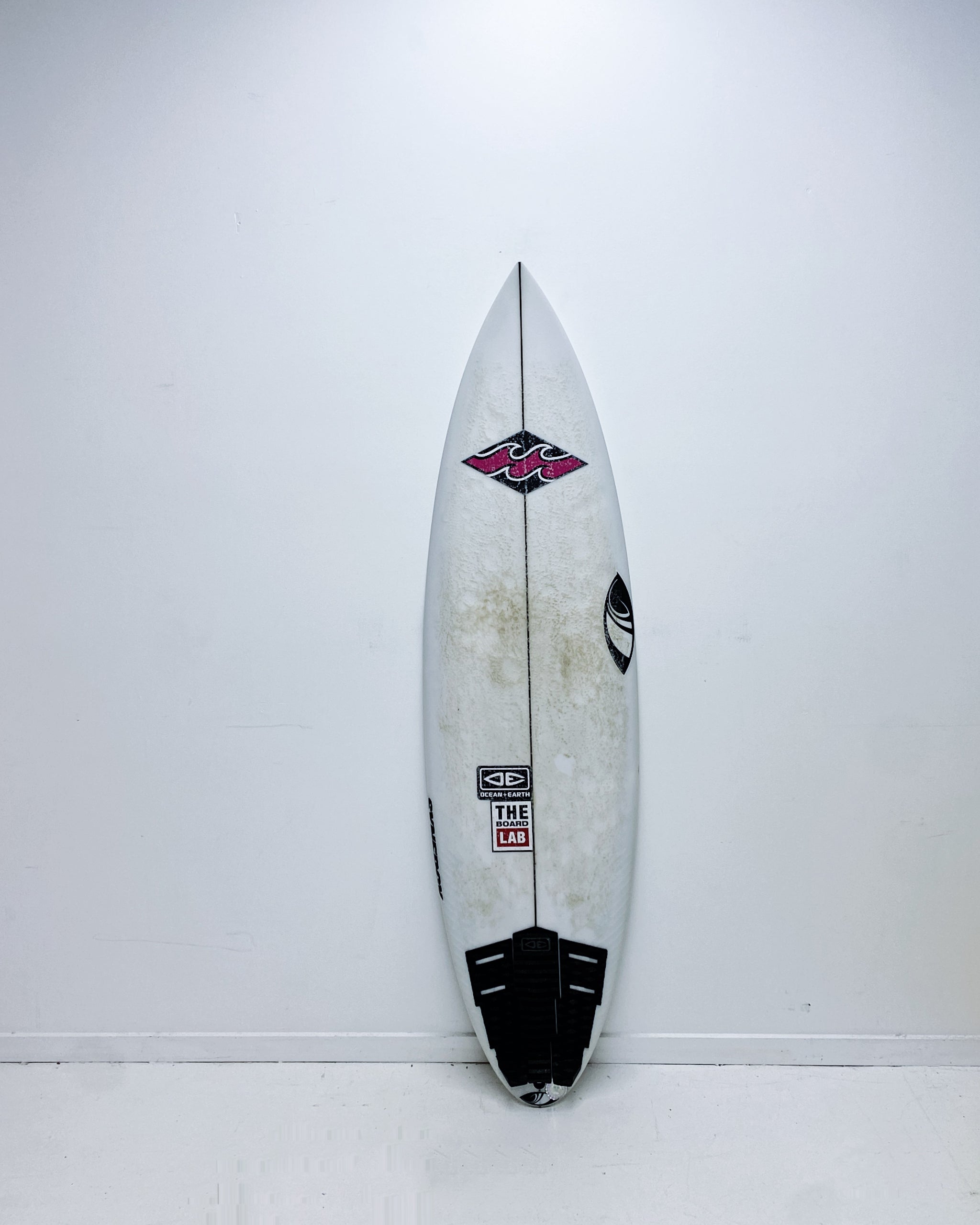 EX TEAM (SYNERGY SHARPEYE) 5'11 x 18 5/8 x 2 3/8 - 26.5L - #796440