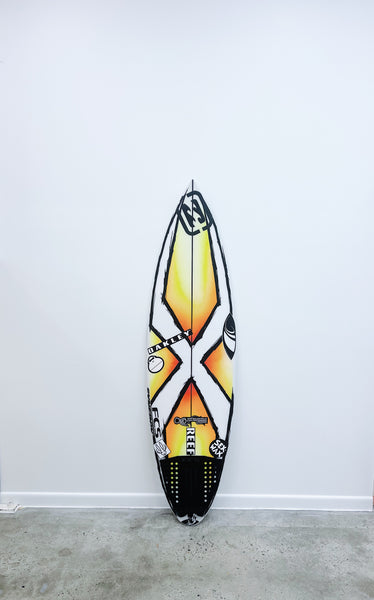 EX TEAM (SHARPEYE SYNERGY YTH) - 5'3 1/2 X 16 3/4 X 2 1/18 - 18.5L