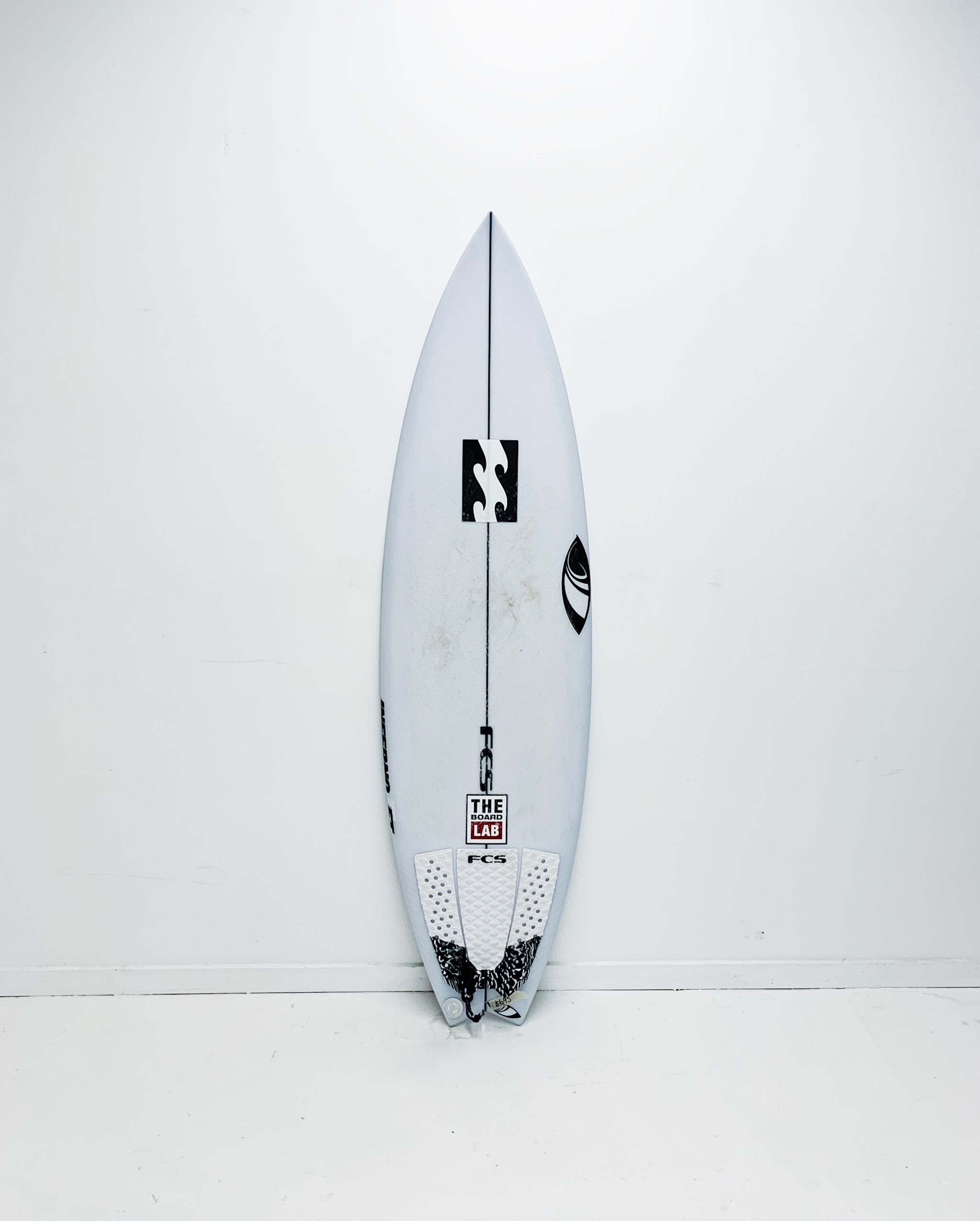 Sharpeye Surfboards - Built on site with Free East Coast Au