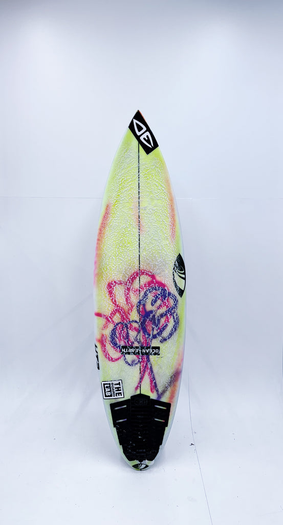 EX TEAM (HT2 SHARPEYE) - 5'9 x 18 5/8 x 2 3/8 - 25.5L - #1071409