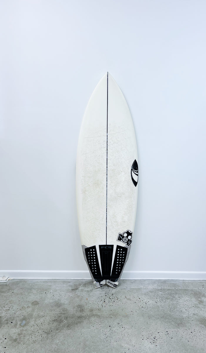 SHARPEYE MODERN 2 (Stringered EPS) 5'8 x 20 x 2 3/8 31.5L #22115 – The ...